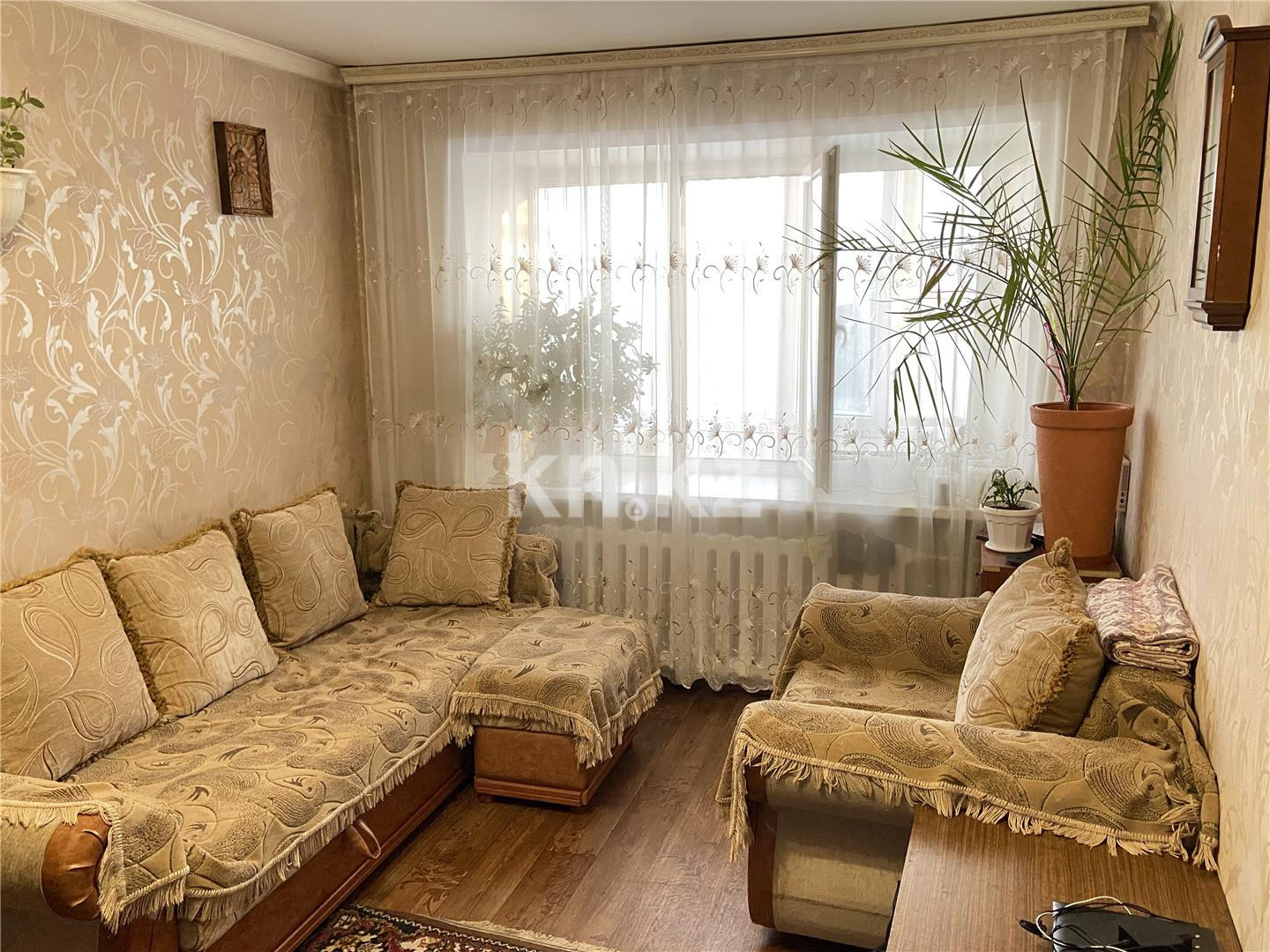 Продажа 1-комнатной квартиры, 33 м², пр. Бухар-жырау - Продажа квартир в Караганде с фото фото 1 из 13