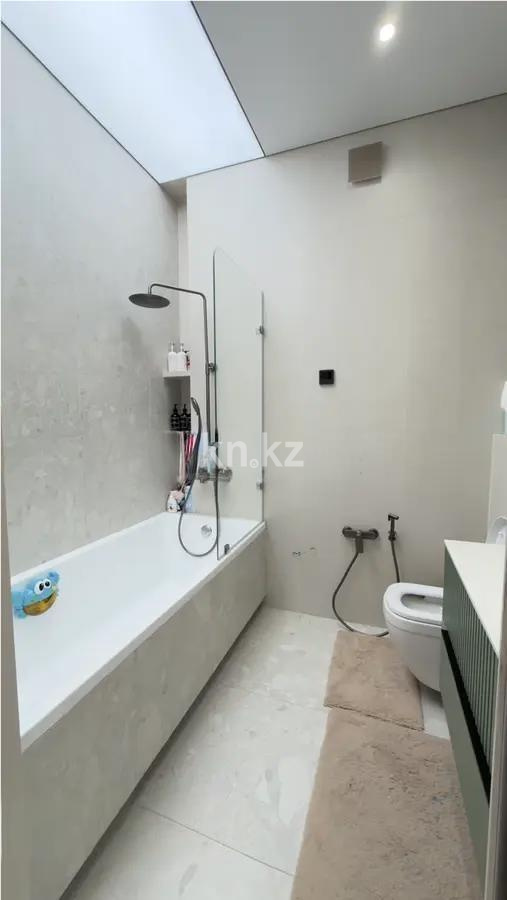 Продажа 4-комнатной квартиры, 138 м² в Астане - фото 6