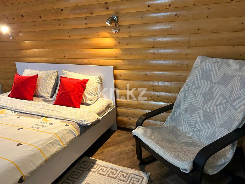 Аренда 1-комнатной квартиры посуточно, 40 м², Бектурова, дом  15 в Павлодаре - фото 3