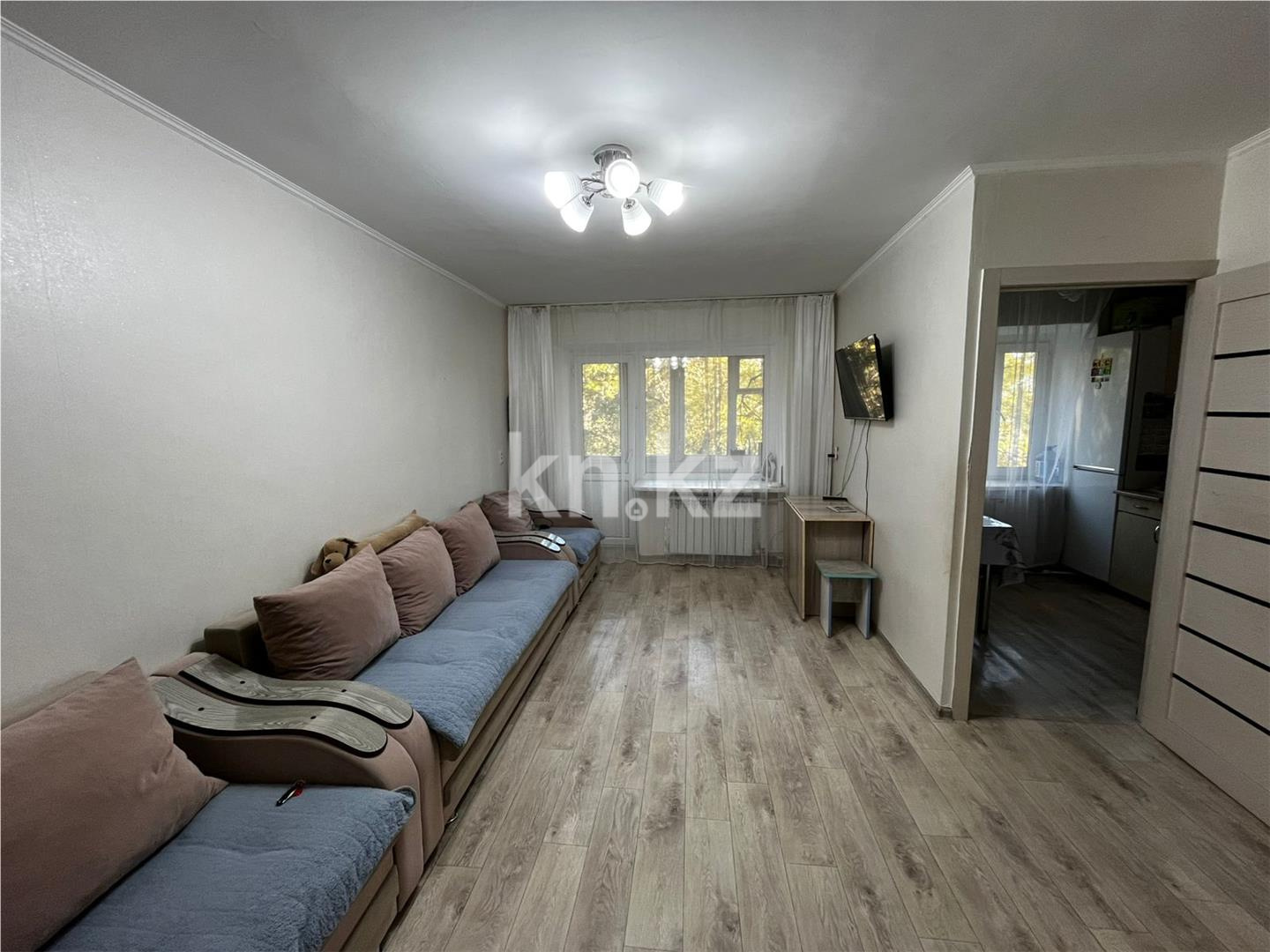 Продажа 2-комнатной квартиры, 45 м², мкр-н 12 - Продажа квартир в Казахстане фото 1 из 6