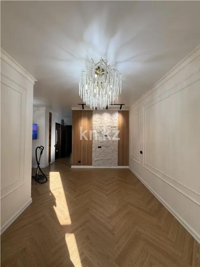 Продажа 2-комнатной квартиры, 75 м² в Алматы