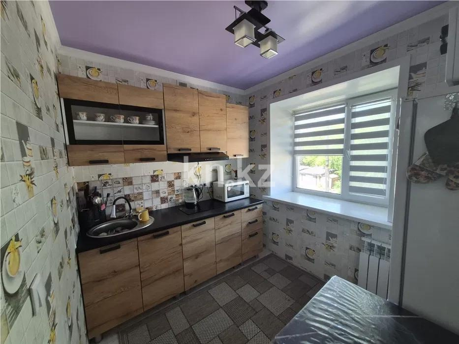 Продажа 1-комнатной квартиры, 32 м² в Шахтинске - фото 2
