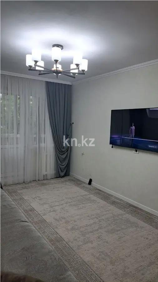Продажа 3-комнатной квартиры, 60 м², мкр-н 10, дом  18 - Продажа квартир в Алматы без посредников с фото фото 1 из 4