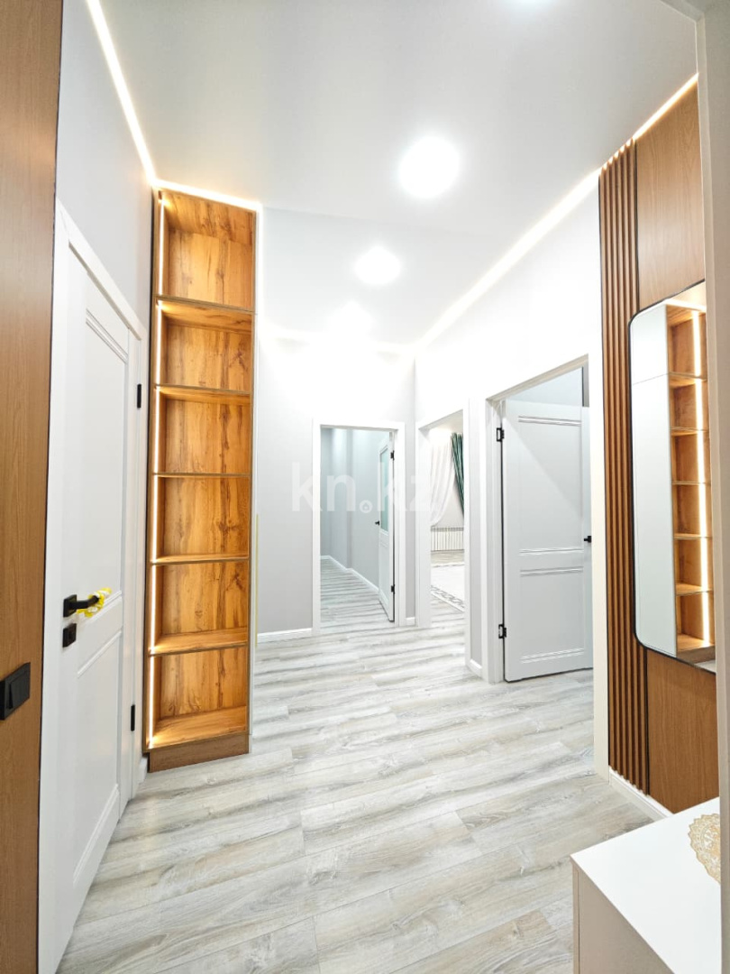 Продажа 2-комнатной квартиры, 61 м², ул. Университетская, дом  18 - Продажа  двухкомнатных квартир в Караганде фото 11 из 19