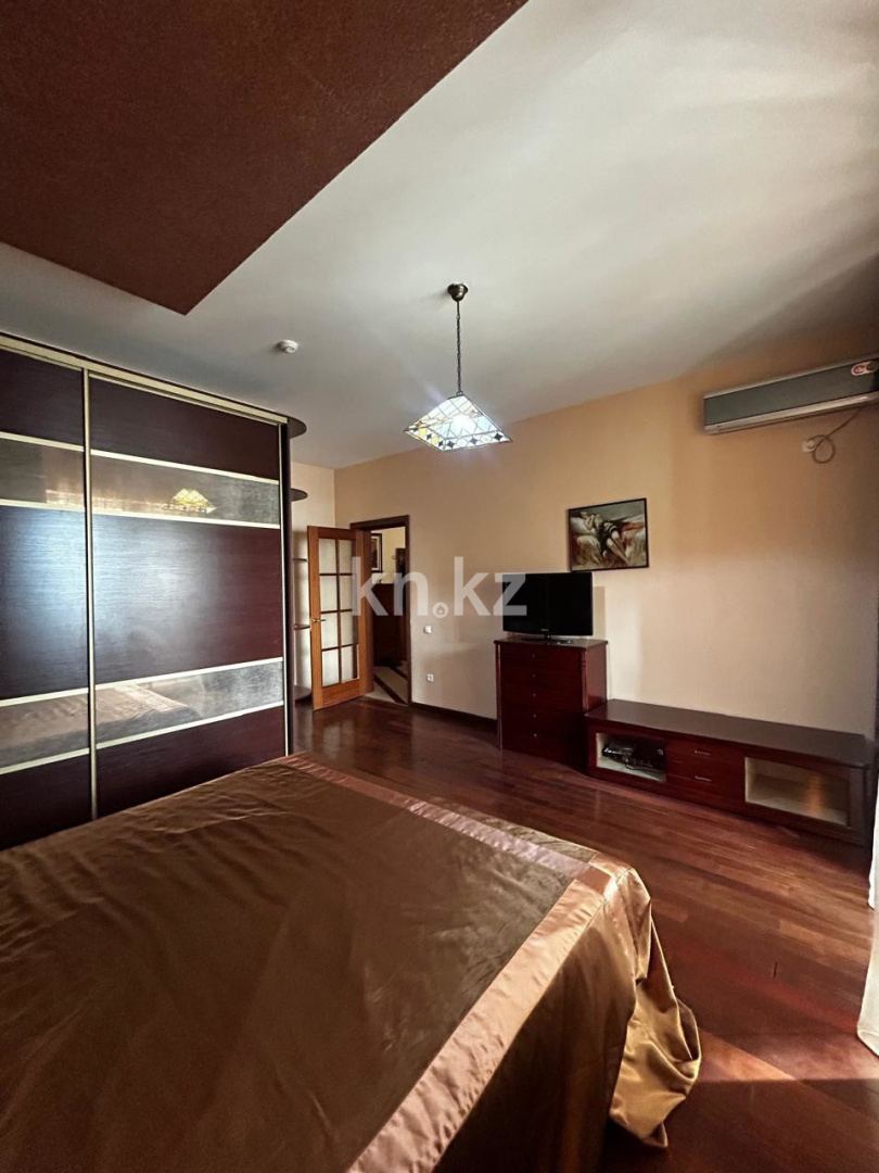 Аренда 2-комнатной квартиры, 77.5 м², пр. Абылай хана, дом  92 - Аренда  двухкомнатных квартир помесячно в Алматы с фото фото 9 из 16