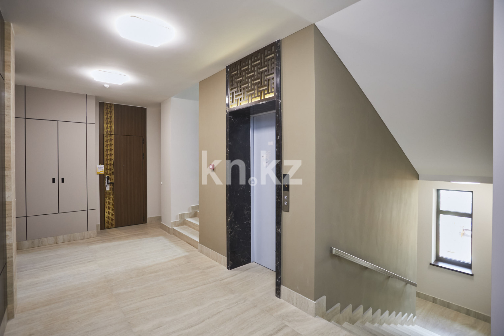 Продажа 1-комнатной квартиры, 113.1 м², ул. Аманжолова, дом  22 в Астане - фото 10