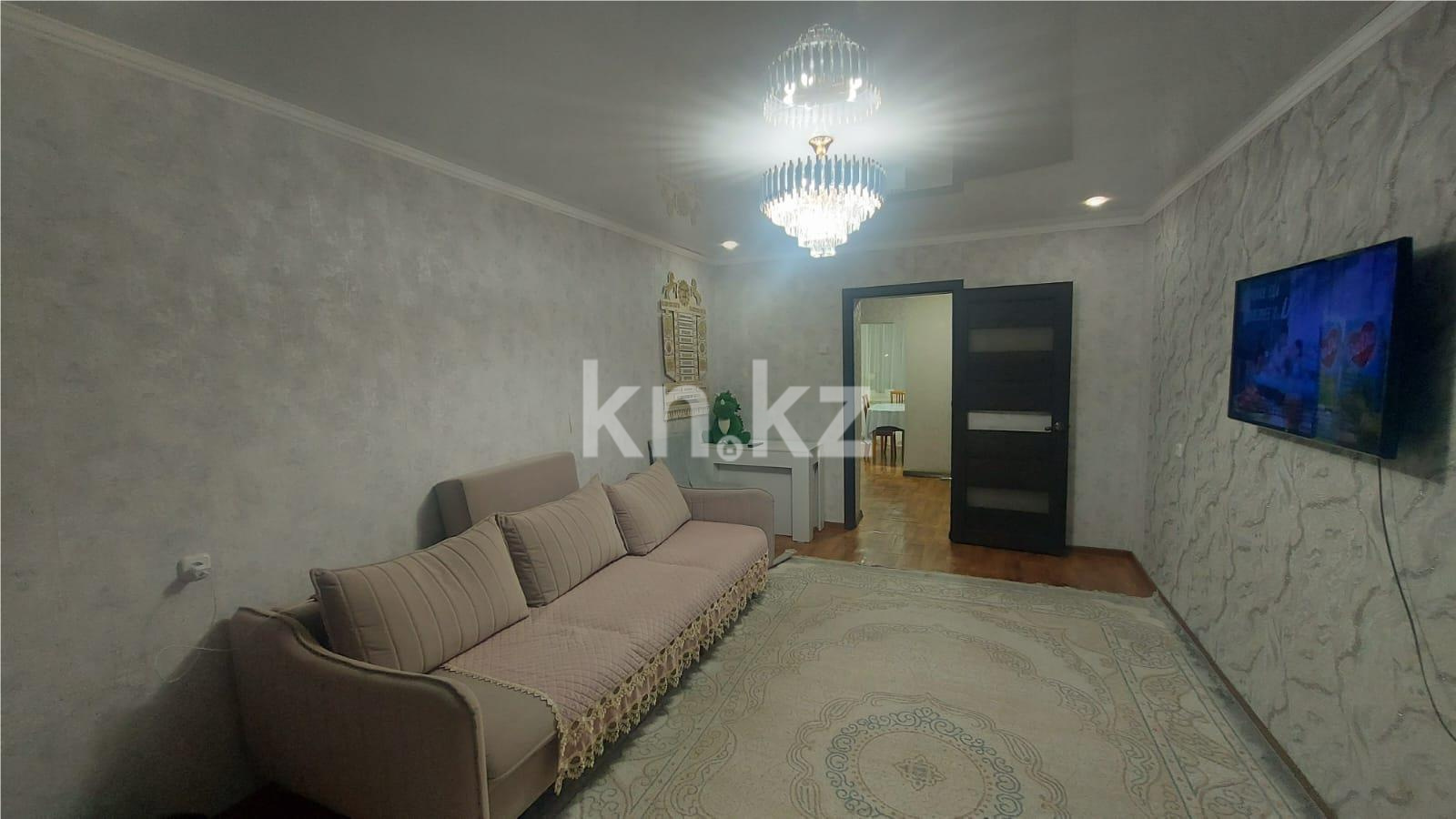 Продажа 3-комнатной квартиры, 65 м², мкр-н Восток-3 в Караганде - фото 2