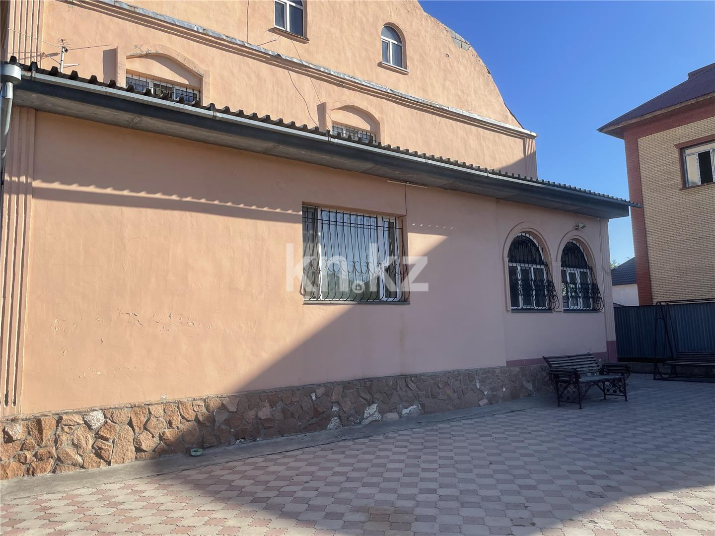 Продажа 7-комнатного дома, 461.6 м², ул. Кажибекова - Продажа домов, коттеджей в Казахстане фото 30 из 35