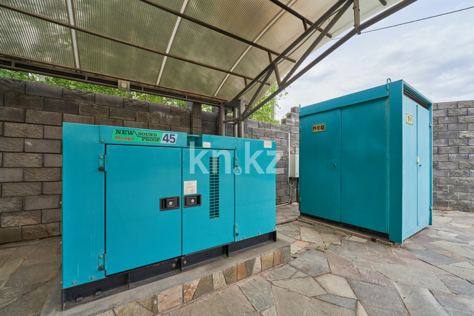 Продажа 10-комнатного дома, 805 м², ул. Ладушкина, дом  120/27 в Алматы - фото 38