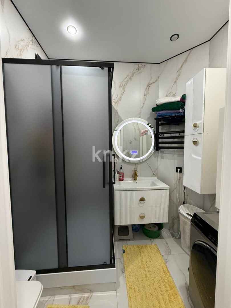 Продажа 2-комнатной квартиры, 62 м² в Алматы - фото 19