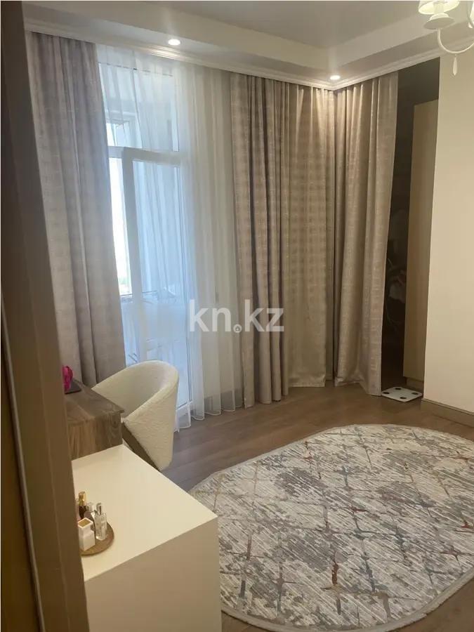 Продажа 2-комнатной квартиры, 74 м², ул. Сыганак, дом  48 в Астане - фото 2