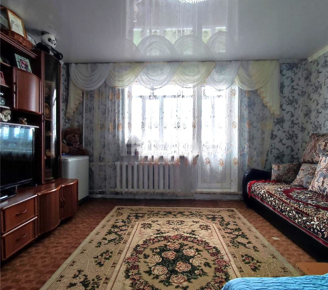 Продажа 3-комнатной квартиры, 68 м² - Продажа трехкомнатных квартир в Абае фото 1 из 7