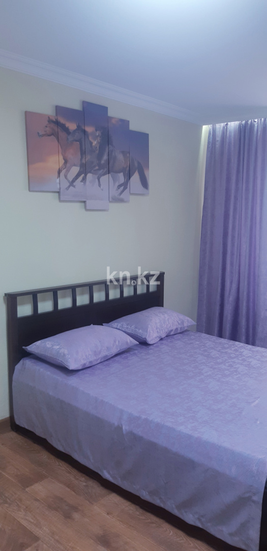 Аренда 1-комнатной квартиры посуточно, 44 м², пр. Н. Абдирова, дом  38 - Аренда  однокомнатных квартир посуточно в Караганде фото 1 из 4