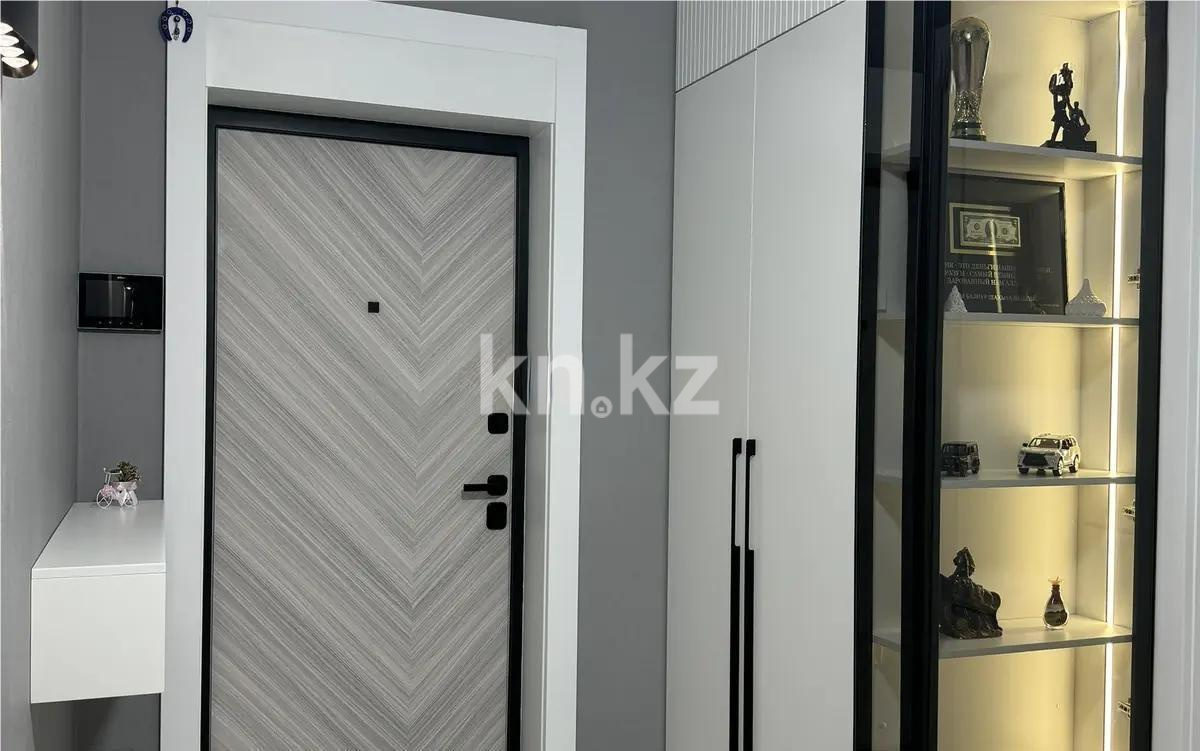 Продажа 3-комнатной квартиры, 90 м², 067 учетный квартал, дом  456/1 в Караганде - фото 8