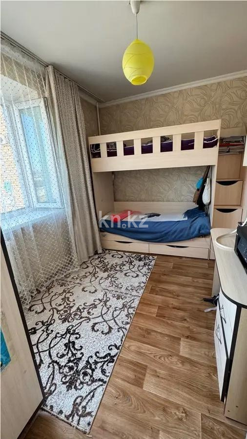Продажа 4-комнатной квартиры, 61 м², мкр-н 21, дом  5 в Караганде - фото 3