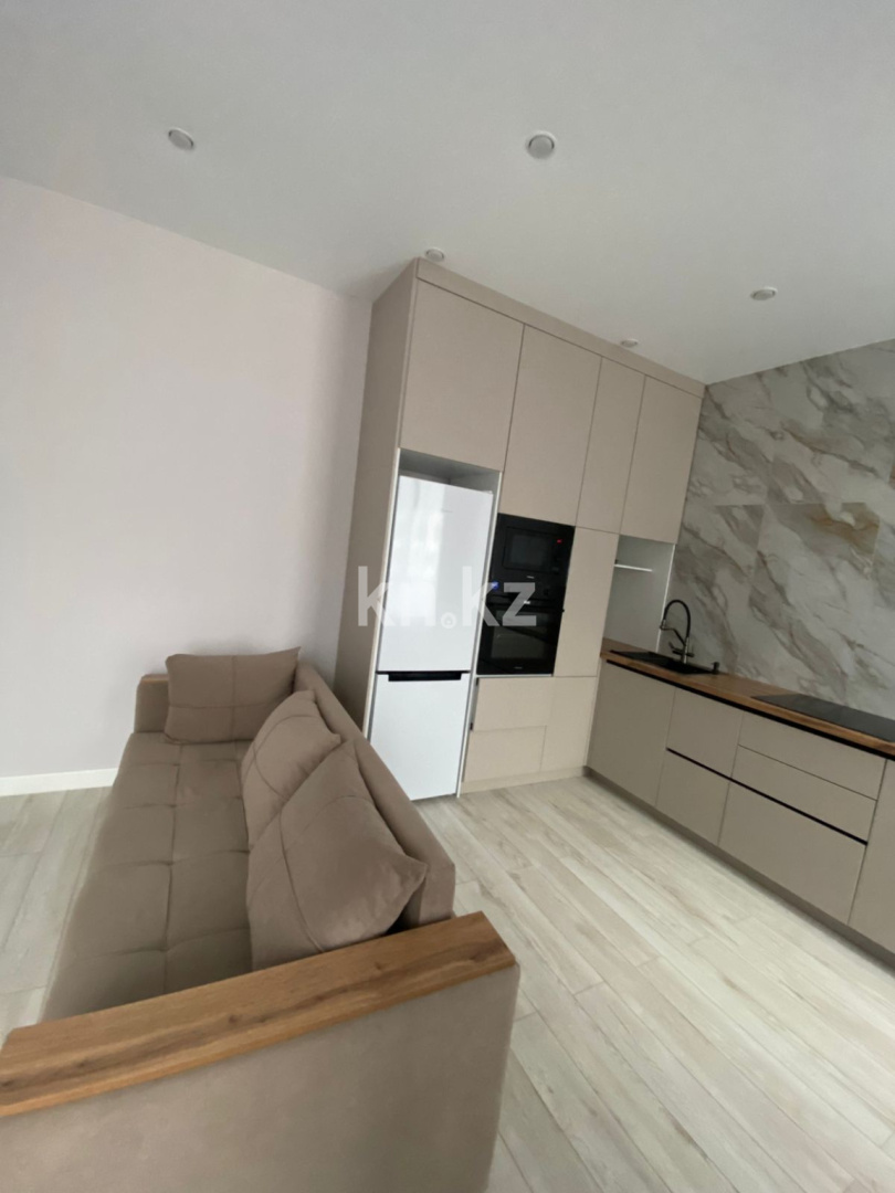 Аренда 2-комнатной квартиры, 54 м², ул. Айтматова, дом  77/3 - ул. Бейсековой - Аренда  двухкомнатных квартир помесячно в Астане фото 4 из 12