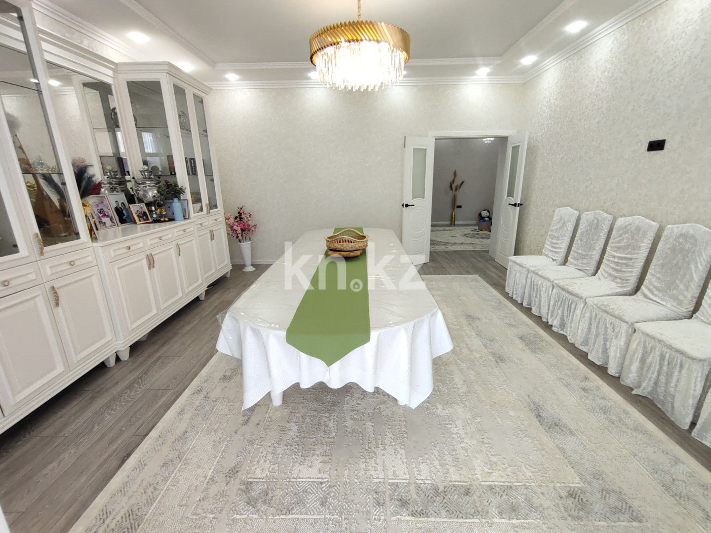 Продажа 4-комнатной квартиры, 145 м², ул. Таттимбета - Продажа  четырехкомнатных квартир в новостройках Караганды фото 1 из 25