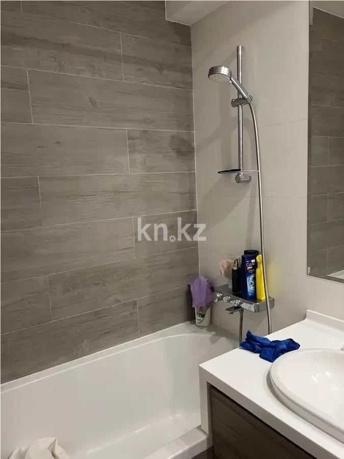 Продажа 3-комнатной квартиры, 97 м², ул. Егизбаева, дом  7/10 в Алматы - фото 5