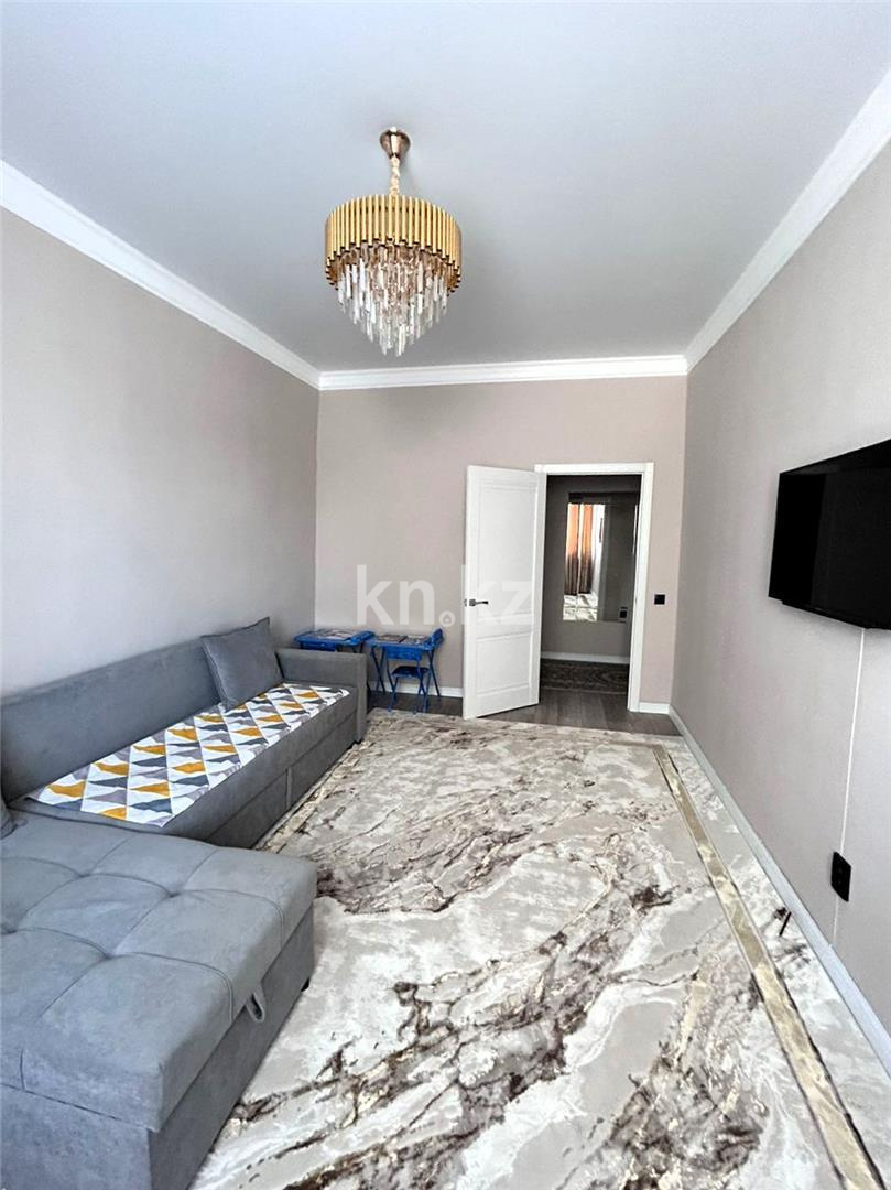 Продажа 2-комнатной квартиры, 65 м², ул. Муканова - Продажа  двухкомнатных квартир в Караганде фото 3 из 21