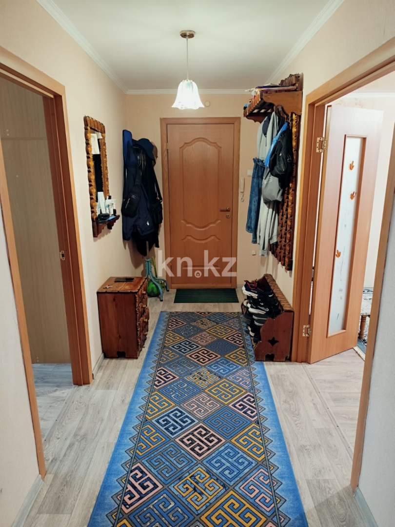 Продажа 3-комнатной квартиры, 72.8 м² - Продажа жилой и коммерческой недвижимости в Уральске фото 7 из 11