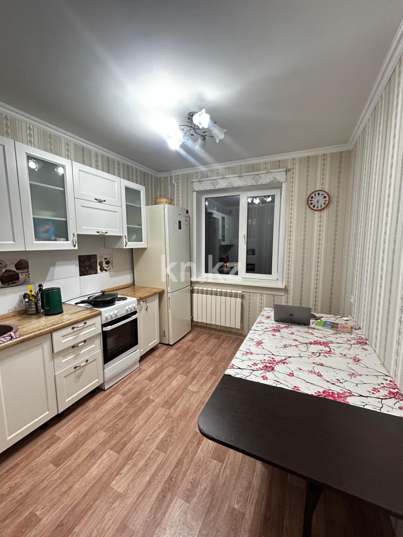 Продажа 2-комнатной квартиры, 57 м², мкр-н Гульдер-1, дом  2 в Караганде - фото 5