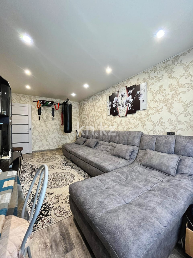 Продажа 2-комнатной квартиры, 46 м², ул. Бажова, дом  331/2 - Продажа и аренда недвижимости в Усть-Каменогорске фото 4 из 24