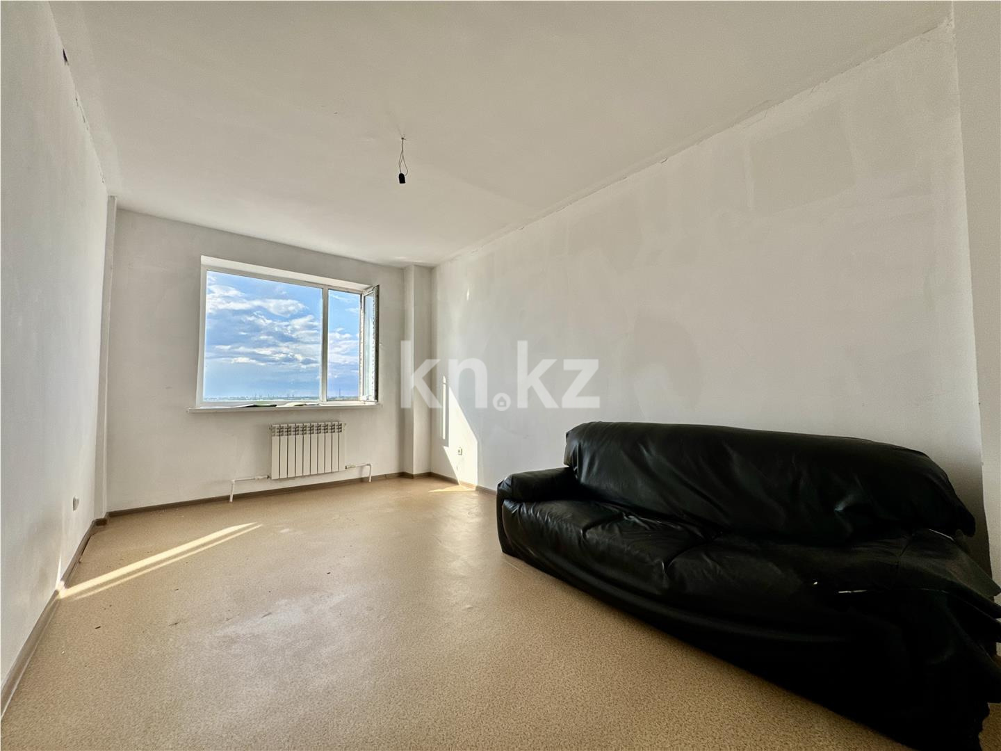 Продажа 2-комнатной квартиры, 46 м², ул. Момышулы, дом  26/3 - Продажа  двухкомнатных квартир в Караганде фото 1 из 21