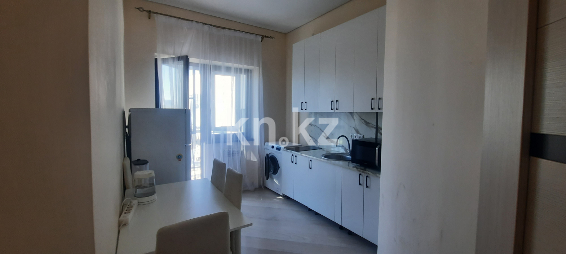 Аренда 1-комнатной квартиры посуточно, 40 м², ул. Тянь-Шаньская, дом  9Г - Коперника 33 в Алматы - фото 4