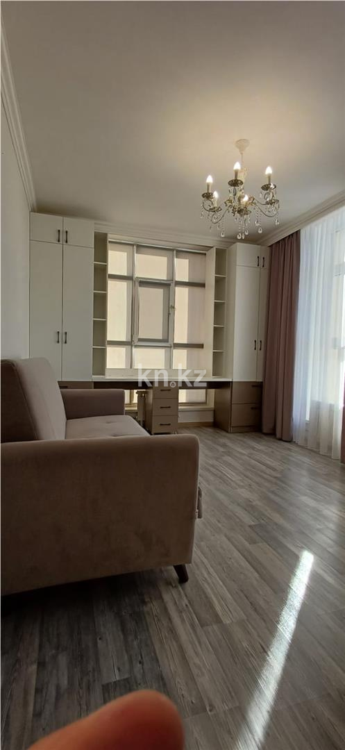 Продажа 3-комнатной квартиры, 84 м², пр. Мангилик Ел в Астане - фото 2
