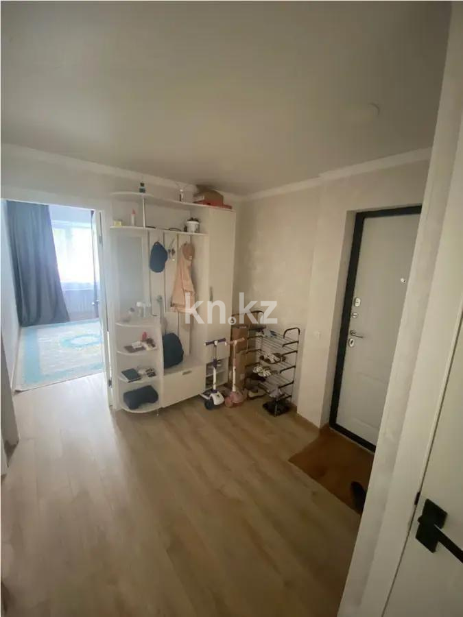 Продажа 3-комнатной квартиры, 61 м², ул. Муканова, дом  14/2 в Караганде - фото 3
