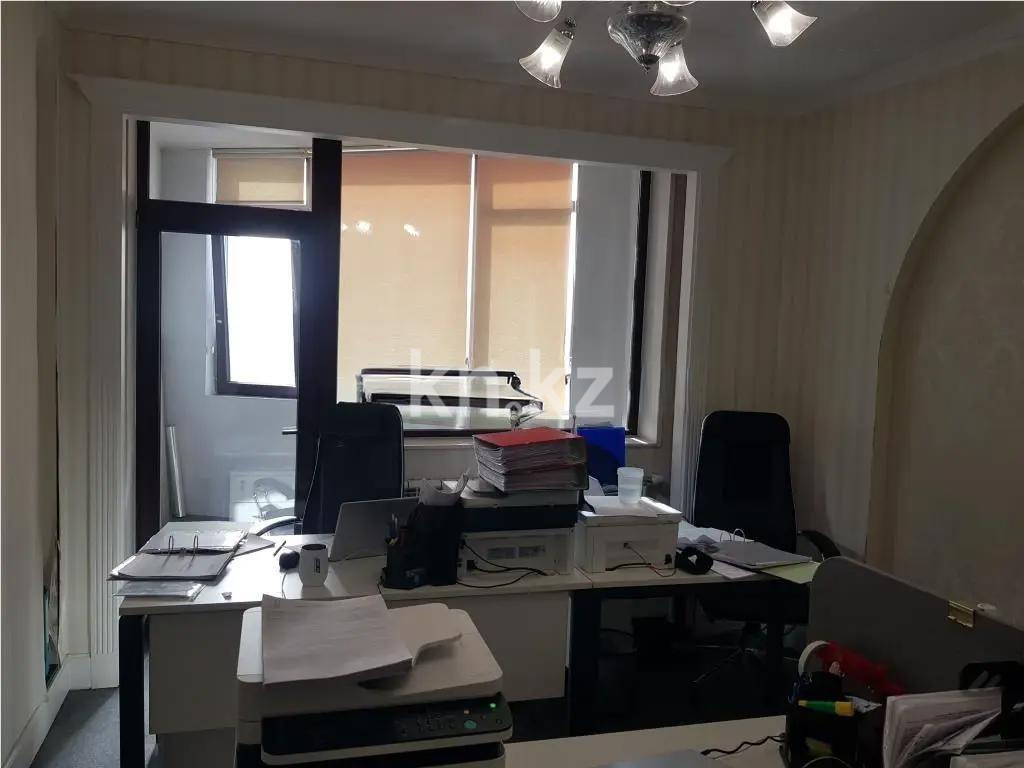 Продажа 5-комнатной квартиры, 220 м² - Продажа пятикомнатных и более квартир в Астане фото 1 из 5