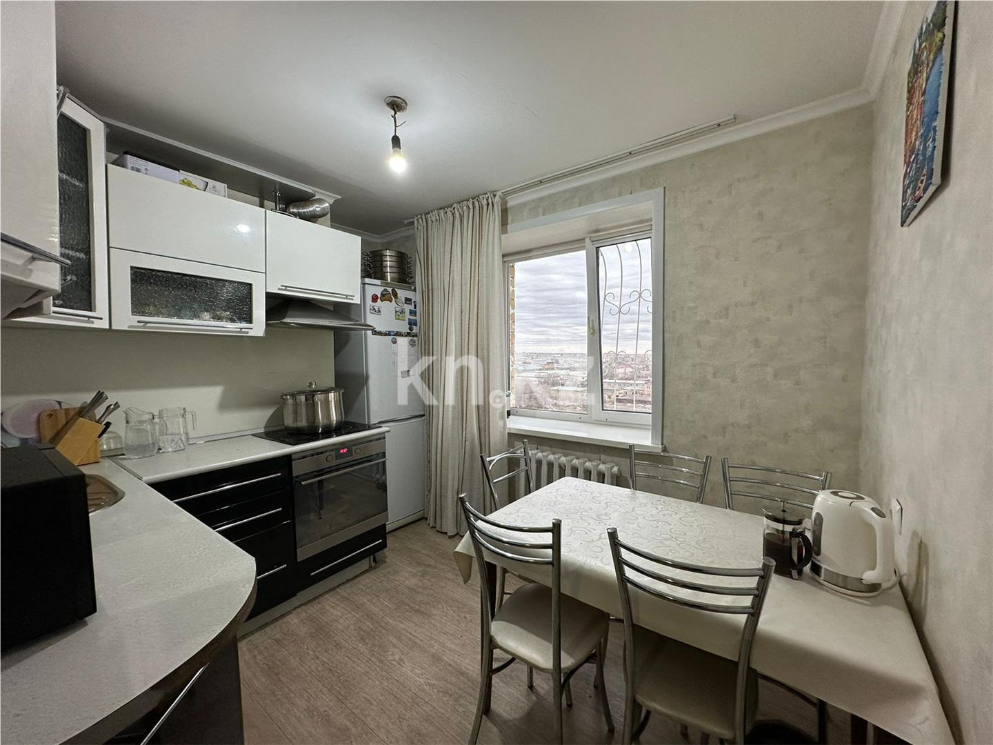 Продажа 2-комнатной квартиры, 77 м², ул. Ермекова, дом  106/2 в Караганде - фото 4