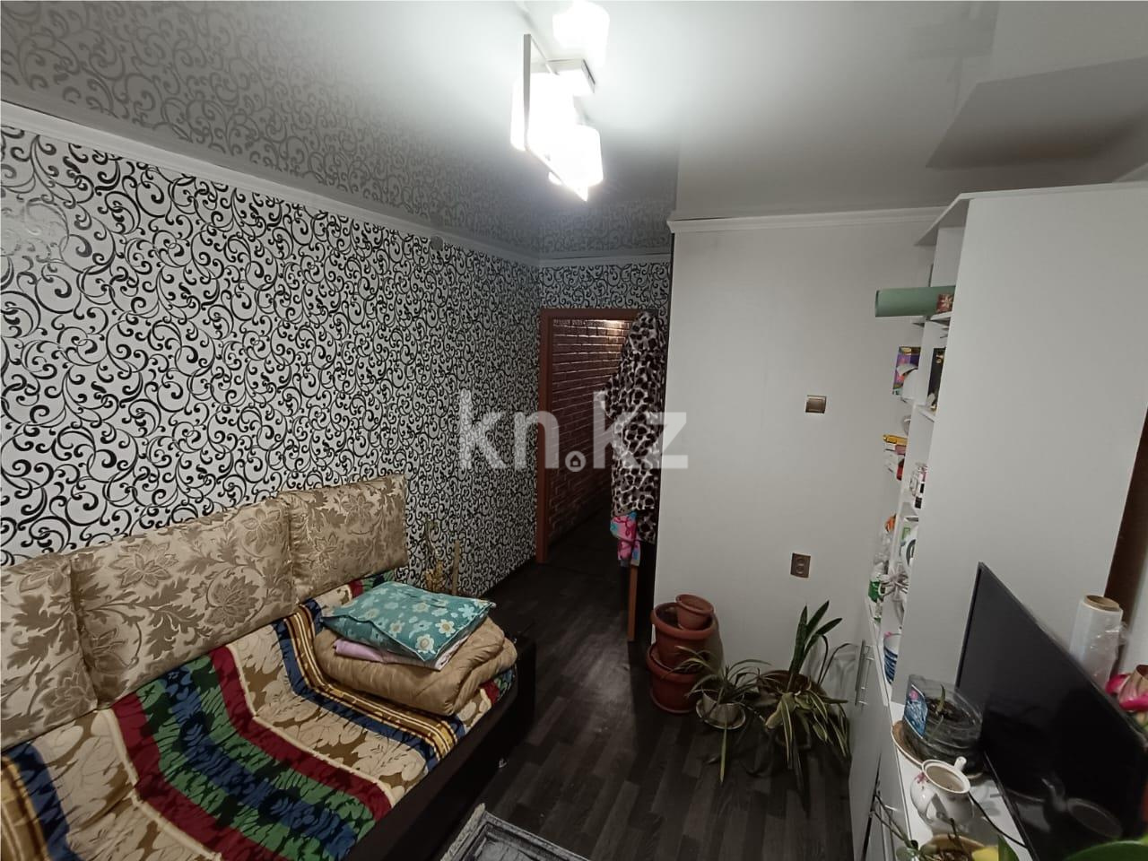 Продажа 3-комнатной квартиры, 55 м², 6 мкр. в Темиртау - фото 3