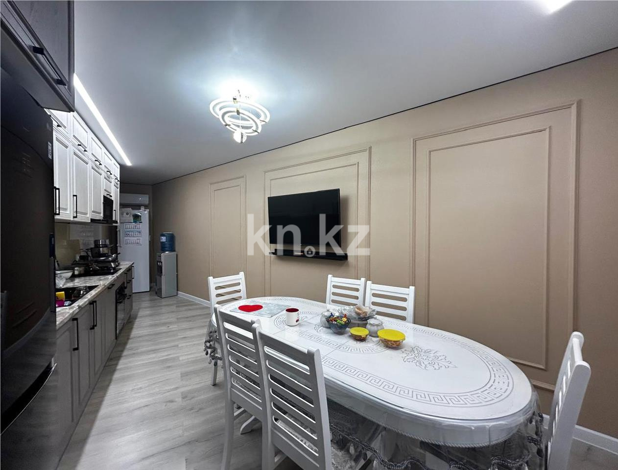 Продажа 5-комнатной квартиры, 96 м², мкр-н Голубые Пруды - Продажа  пятикомнатных квартир в Караганде фото 14 из 20