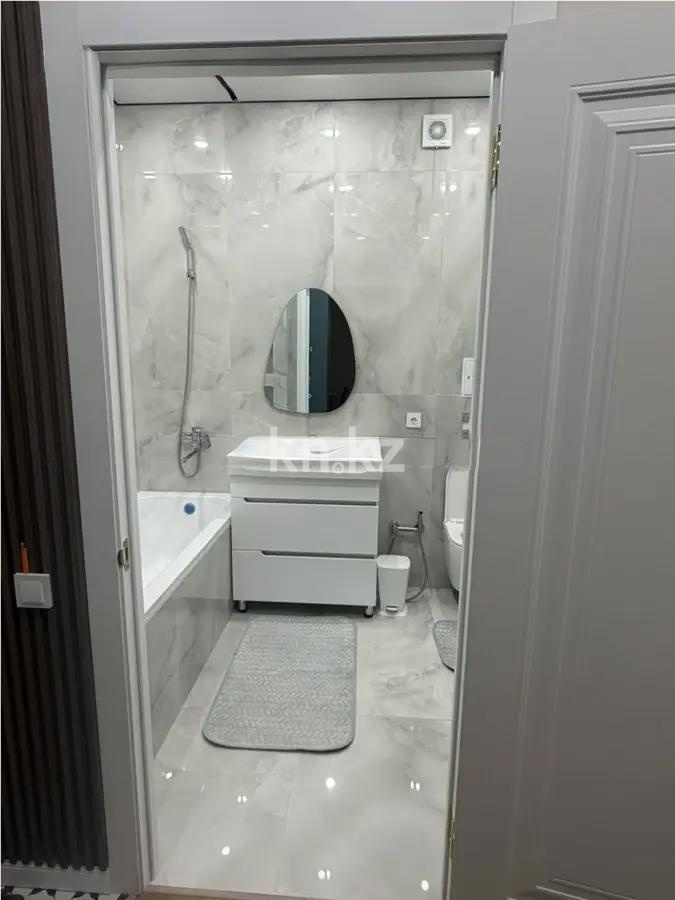 Продажа 2-комнатной квартиры, 45 м² в Алматы - фото 4