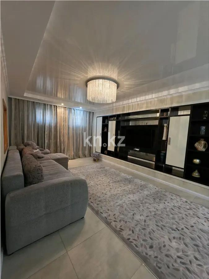 Продажа 5-комнатной квартиры, 198 м², ул. Ладушкина, дом  150/7 - Продажа  пятикомнатных квартир в Алматы фото 1 из 10