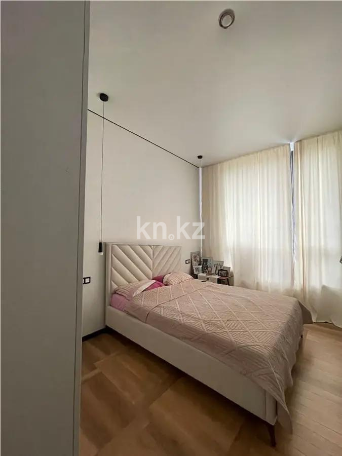 Продажа 3-комнатной квартиры, 80 м², ул. Розыбакиева, дом  343 в Алматы - фото 2