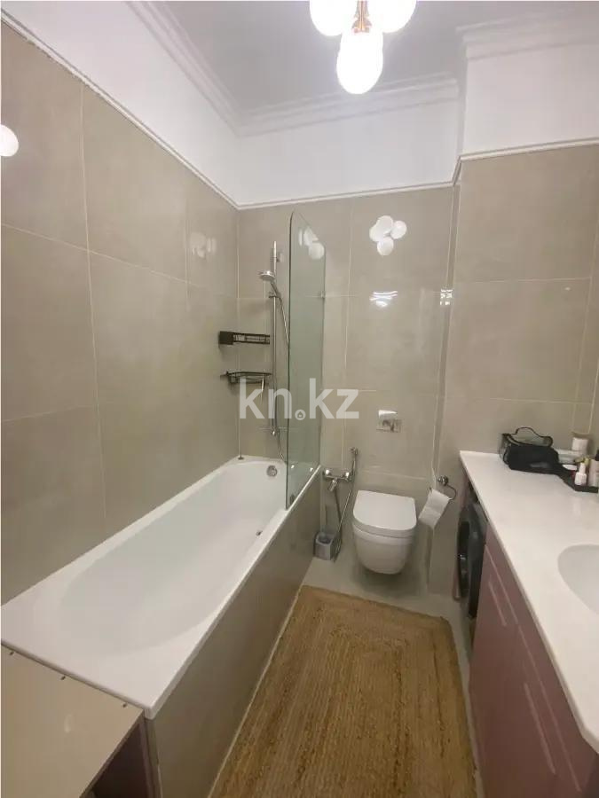 Продажа 4-комнатной квартиры, 120 м², пр. Кабанбай батыра, дом  56б - Продажа квартир в Астане фото 8 из 9