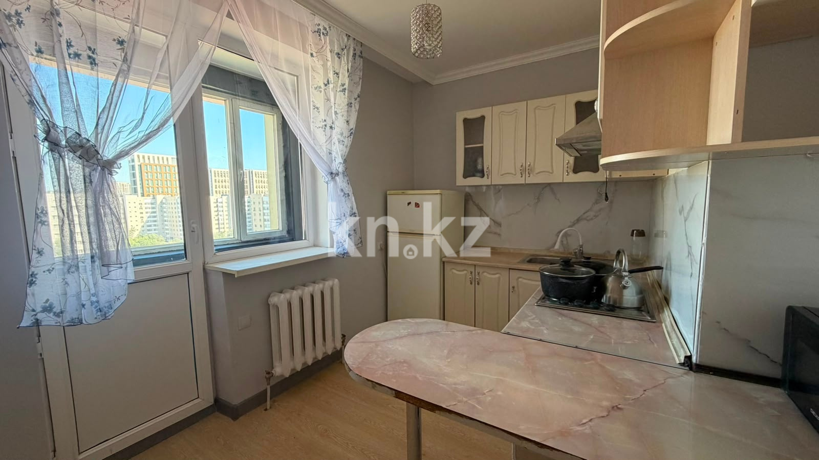 Аренда 2-комнатной квартиры, 45 м² - Аренда квартир посуточно в Атырау фото 1 из 9