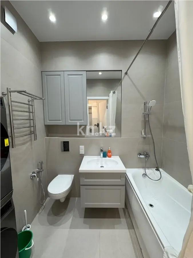 Продажа 2-комнатной квартиры, 60.4 м², пр. Райымбека, дом  162а в Алматы - фото 4