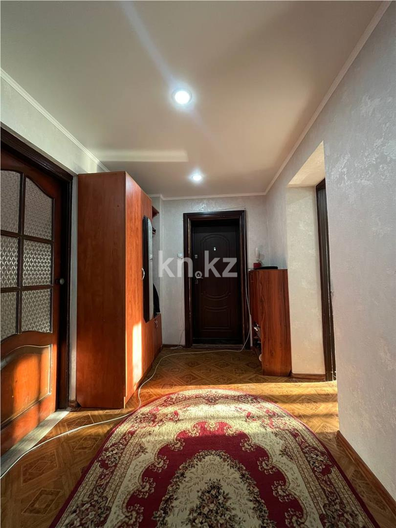 Продажа 3-комнатной квартиры, 63 м², пр. Момышулы в Темиртау - фото 14