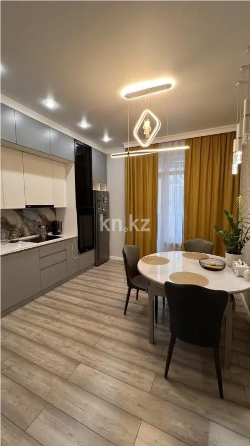 Продажа 2-комнатной квартиры, 72.4 м² в Алматы - фото 4