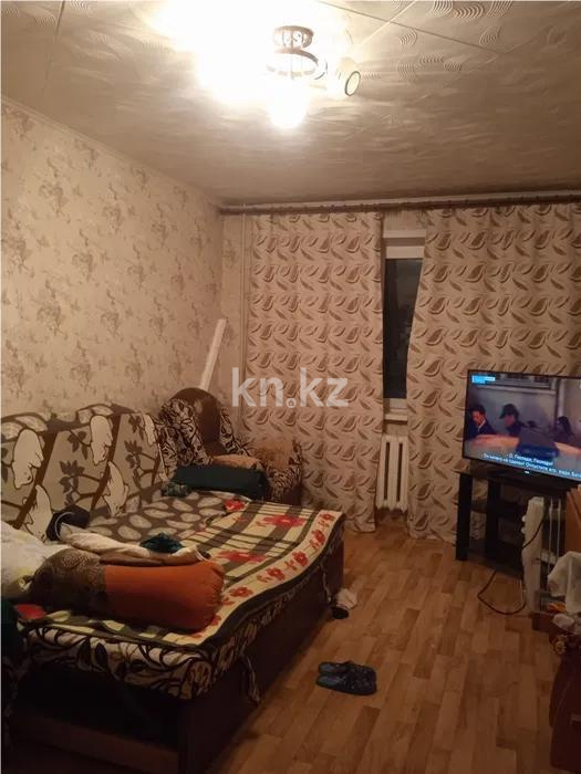 Продажа 2-комнатной квартиры, 44 м², мкр-н 15, дом  26 - Продажа  двухкомнатных квартир в Караганде без посредников с фото фото 1 из 4