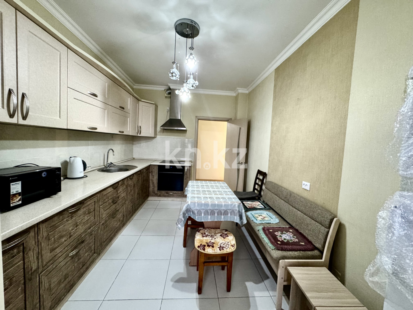 Продажа 2-комнатной квартиры, 77.3 м², пр. Республики, дом  40 - Продажа  двухкомнатных квартир в Караганде фото 6 из 16