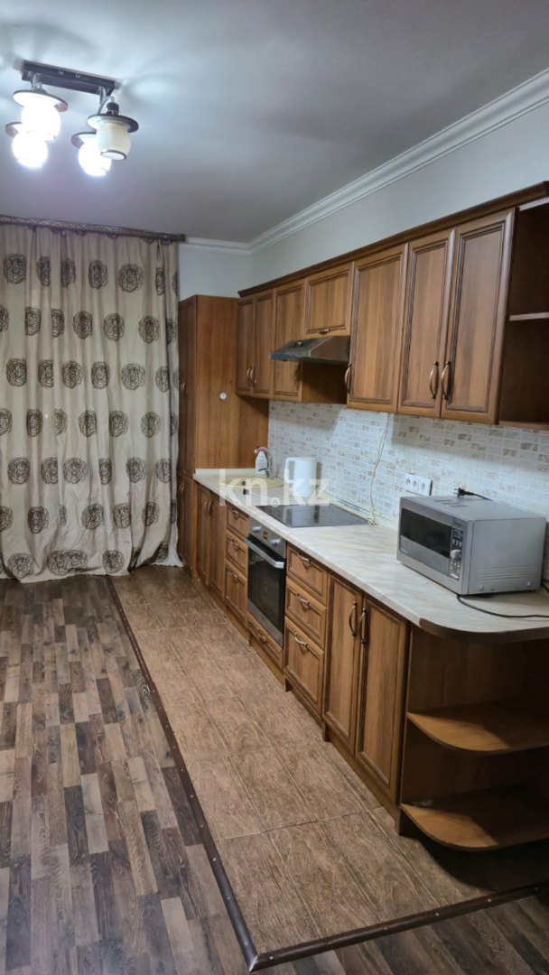 Аренда 2-комнатной квартиры, 74 м² - Аренда двухкомнатных квартир помесячно в Астане фото 1 из 9
