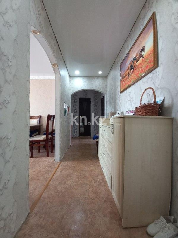 Продажа 3-комнатной квартиры, 74 м², мкр-н 8 в Темиртау - фото 16