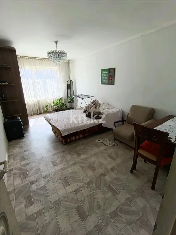 Продажа 3-комнатной квартиры, 72.2 м² в Алматы - фото 2