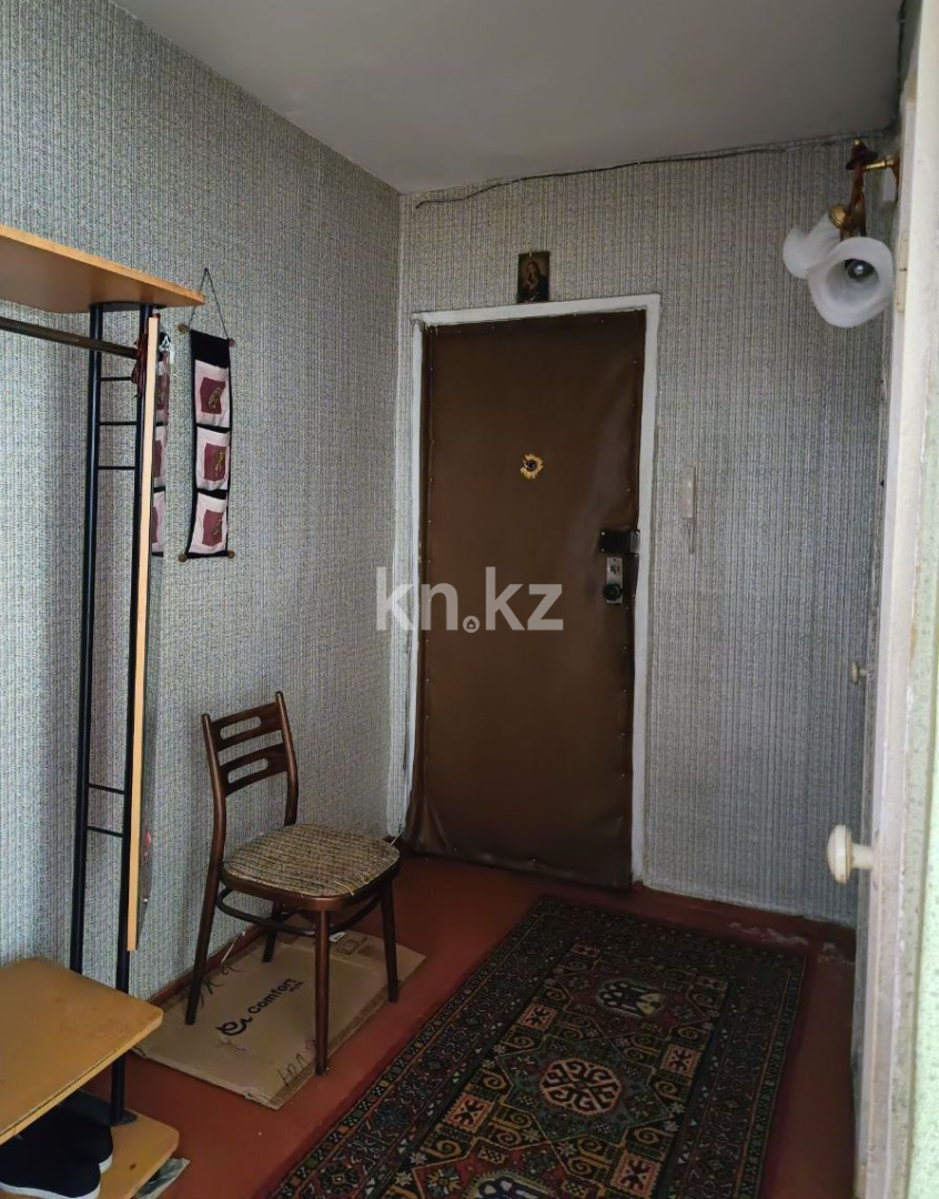 Продажа 1-комнатной квартиры, 36 м², ул. Казахстан, дом  99/1 - Продажа квартир в Усть-Каменогорске фото 8 из 13