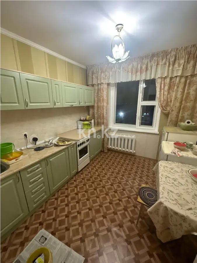 Продажа 2-комнатной квартиры, 54 м², мкр-н Голубые Пруды, дом  7 в Караганде - фото 3