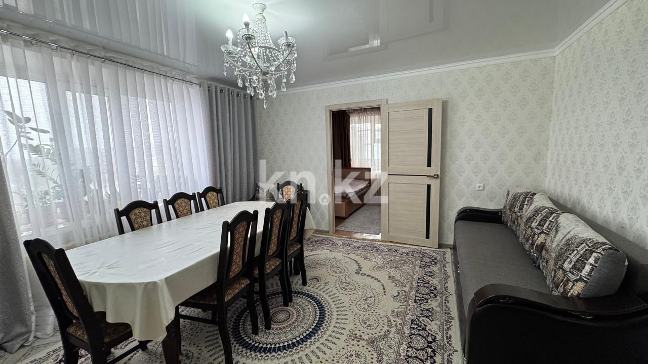 Продажа 4-комнатной квартиры, 66 м², пр. Мира - Продажа  четырехкомнатных квартир в Темиртау фото 1 из 16